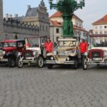 Prague: 1-Hour Vintage Car Tour - Analyzing the Value