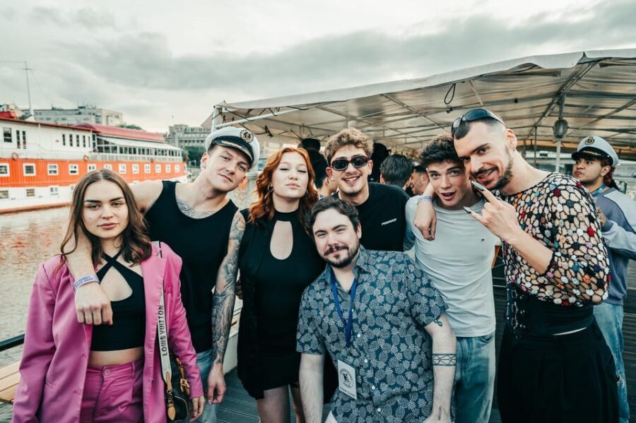 Prague: Booze Cruise with Open Bar and Duplex Entry - Practical Info & Tips