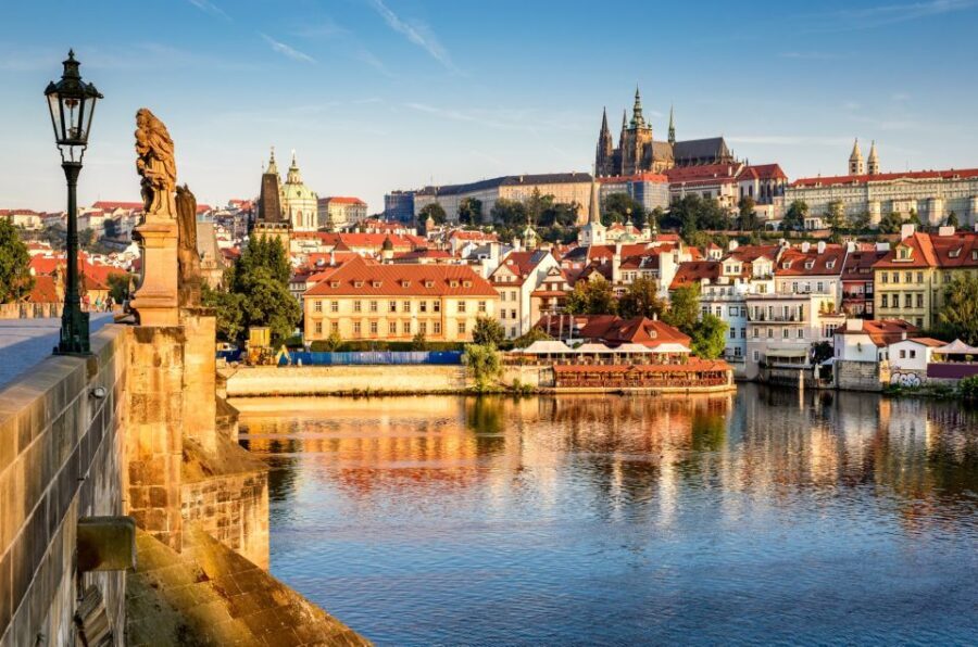 Prague Castle and St. Vitus Cathedral Private Walking Tour - Authentic Insights from Past Travelers