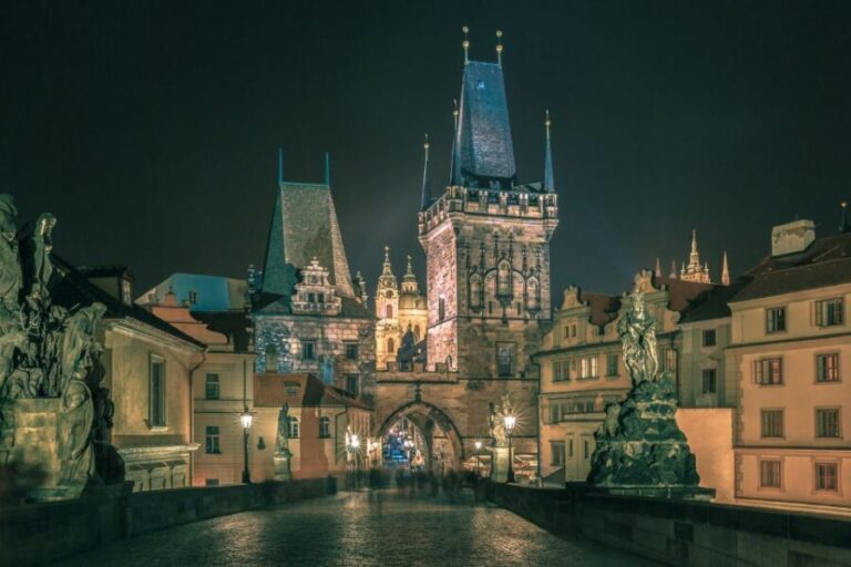 Prague: Christmas Market Magic Walking Tour with a Local - The Itinerary Breakdown