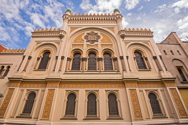 Prague: Classical Concert in the Spanish Synagogue - FAQs