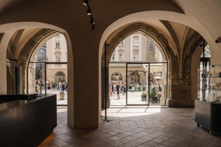 Prague: Dan Brown Tour - Who Will Love This Tour?