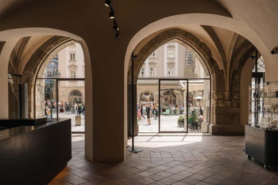 Prague: Dan Brown Tour - Who Will Love This Tour?