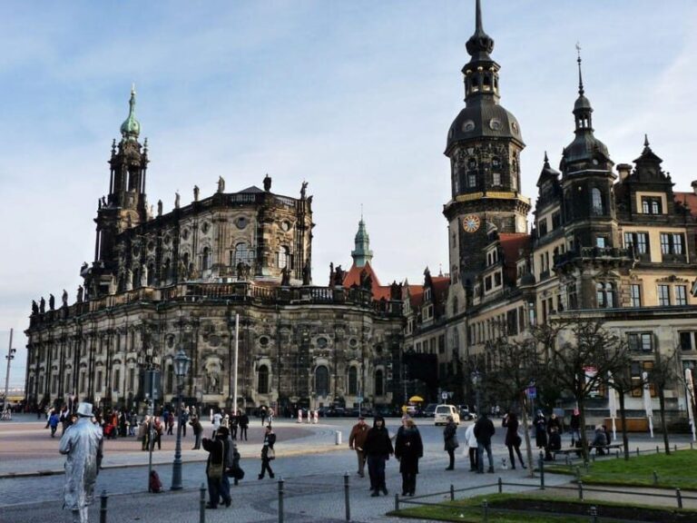 Prague: daytrip to wunderful Dresden und Meissen - Exploring Dresden: The Artistic and Architectural Marvel