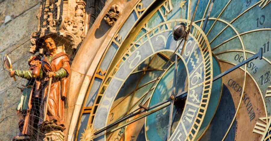 Prague: Full-Day Old Town, River Cruise & Prague Castle Tour - In-Depth Itinerary Breakdown