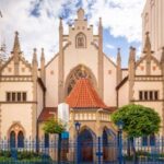 Prague Jewish Quarter Private Tour and Boat Cruise - An In-Depth Look at the Prague Jewish Quarter Private Tour