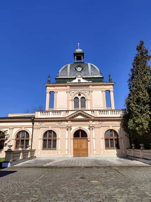 Prague: New Jewish Cemetery Guided Tour - Who Will Really Enjoy This Tour?
