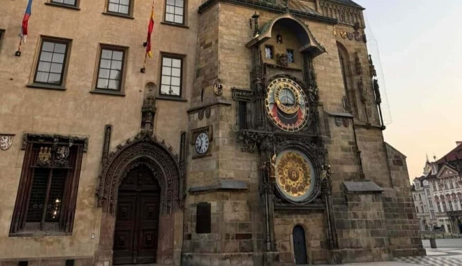 Prague: Old Town and Jewish Quarter Walking Tour - Who Would Enjoy This Tour?