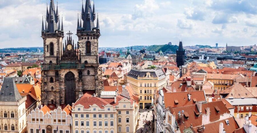 Prague Royal Castle, St Vitus, Golden Lane Tour with Tickets - Who Will Love This Tour?