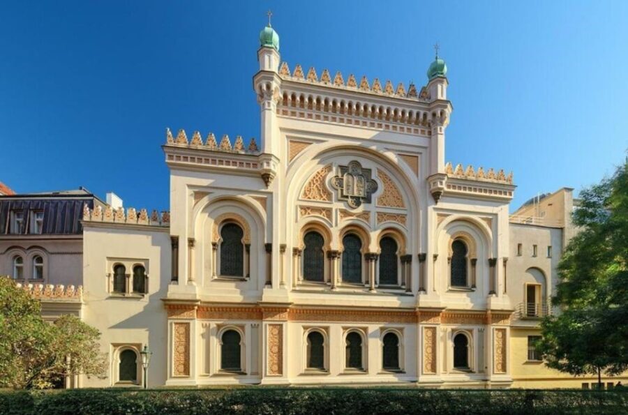 Pragues Jewish Quarter Private Tour - Who Should Book This Tour?