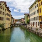 Private 2-hour Walking Tour of Annecy with official guide - Practical Details That Matter