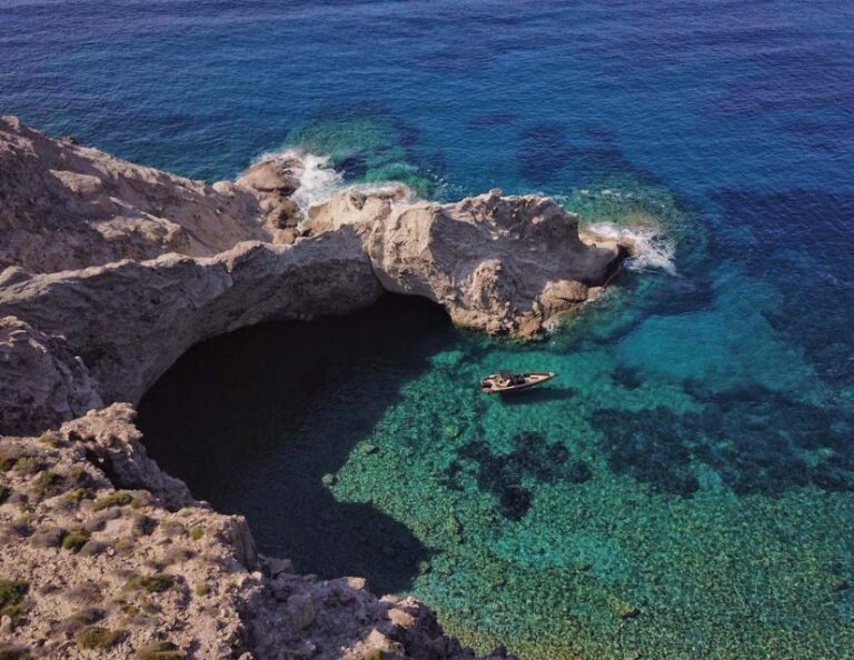 Private boat cruise Antiparos, Despotiko & Panteronisia - What to Expect at Each Stop