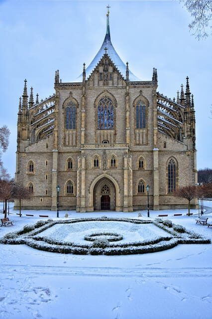 Private day trip: Prague to Kutna Hora, Bone church & Castle - Who Will Love This Tour?