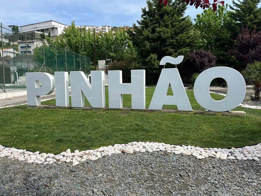 Private Douro Luxury,Private Boat,Wine,visits, 5 Stars Lunch - The Gourmet Lunch at a 5-Star Restaurant