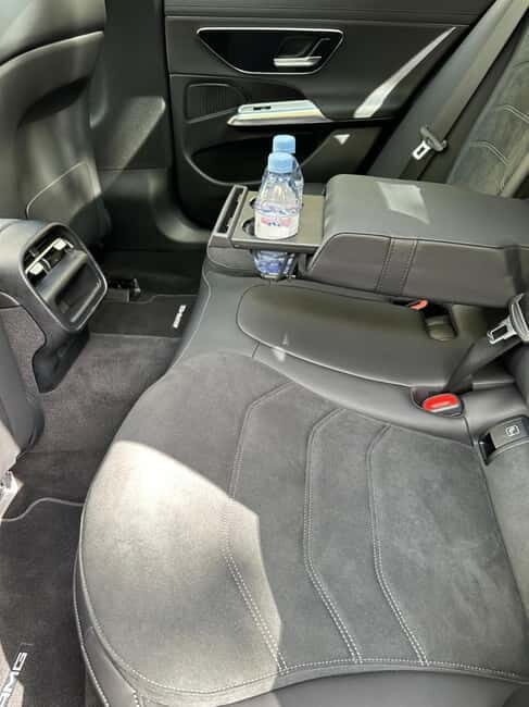 Private Driver Service - Luxury Sightseeing Tour to Giverny - Pricing and Value