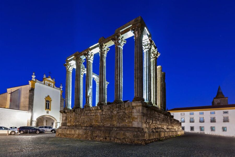 Private Évora World Heritage Tour from Lisbon - Exploring the Itinerary in Detail
