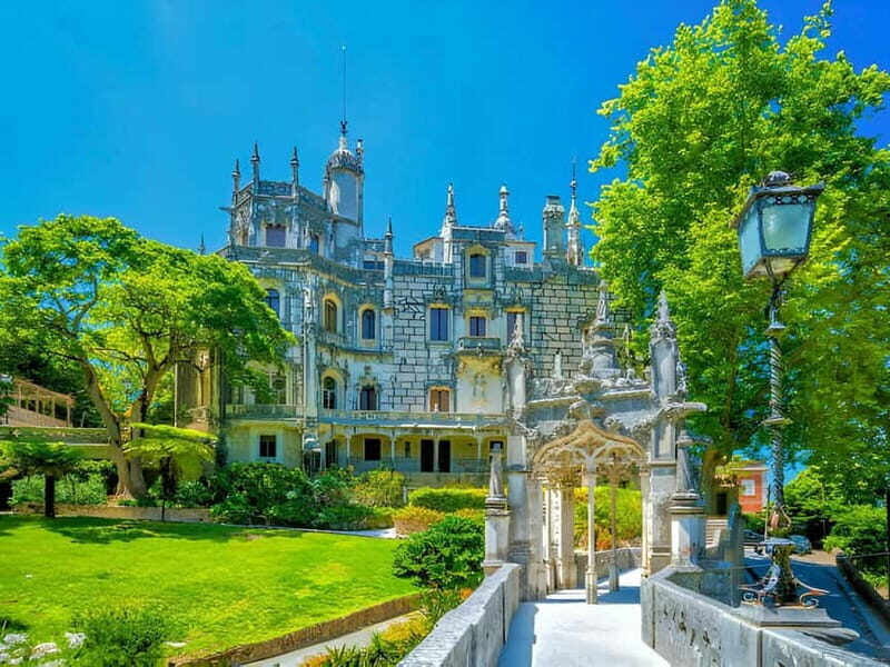 Private from Lisbon: Sintra, Quinta Regaleira, Monserrate + - The Value of the Experience