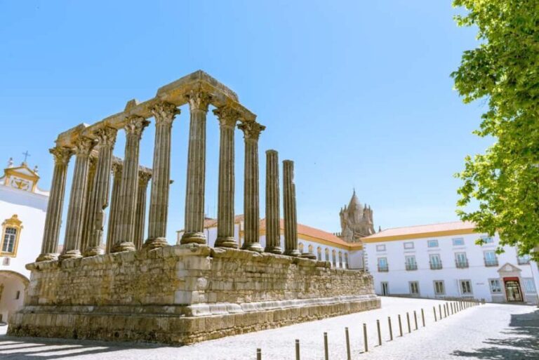 Private Full day tour from Lisbon to Evora with wine tasting - Optional Excursions to Nearby Towns