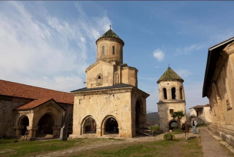 Private group tour of Kutaisi and its surroundings - What Sets This Tour Apart