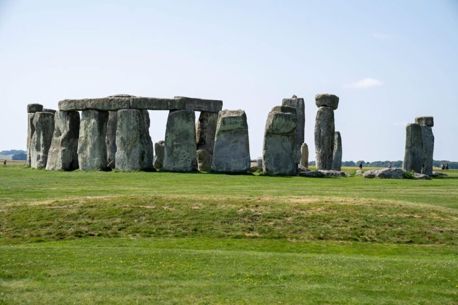 Private Luxury Day Tour of Stonehenge and Bath from Oxford - What’s Included & What’s Not