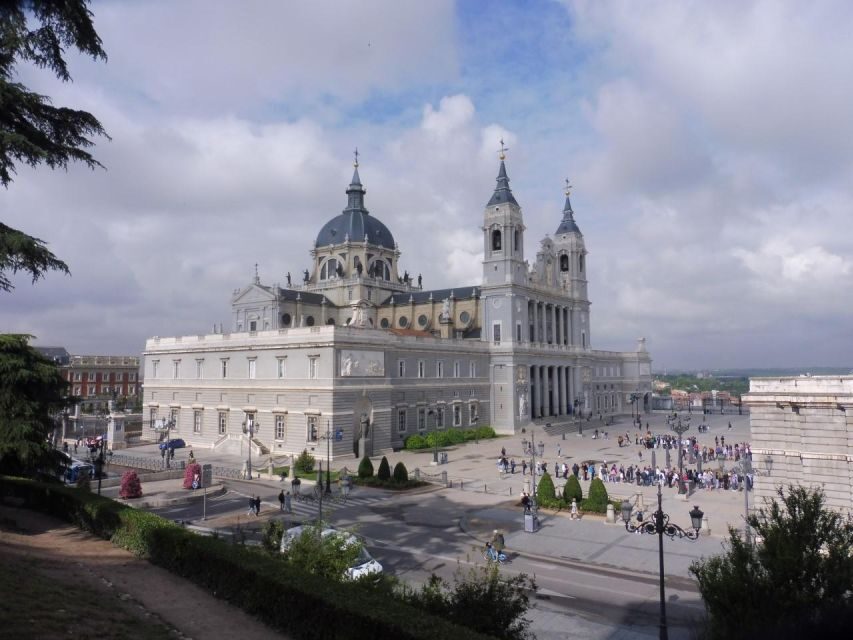 Private Madrid Bike Tour | Exclusive Guided Cycle Tour - Practical Tips for Your Bike Tour