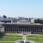 Private Minivan Tour Berlin Highlights Driver and Guide - Discovering Berlin: A Deep Dive into the Tour