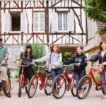 Private Monet Gardens & Giverny Bike Tour with Picnic Stop - Key Points