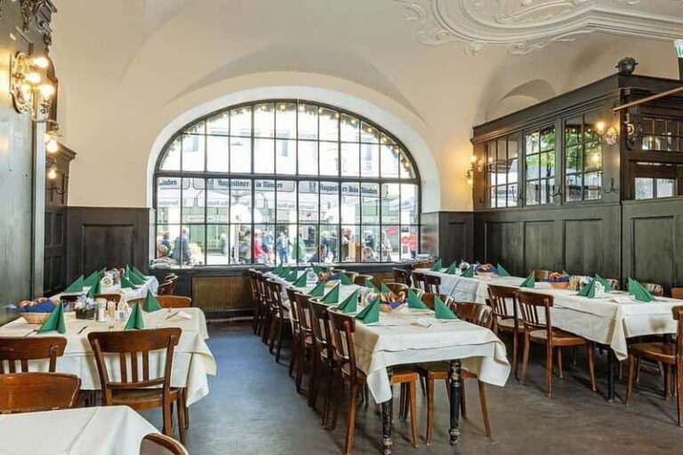 Private Munich Beer Hall-Hopping, 3-Course-Menu & Tasting - Practical Details and Value