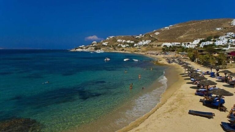 Private Mykonos Highlights: Town, South Beaches and Village - What Makes This Tour Stand Out