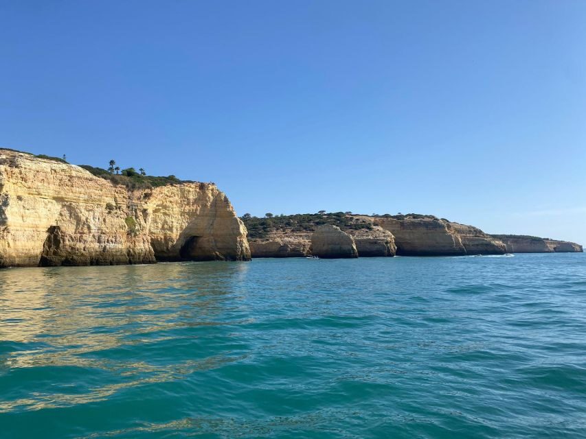 Private Sailing Tour Charter Lagos - Algarve - The Onboard Experience: Food, Drinks, and Atmosphere