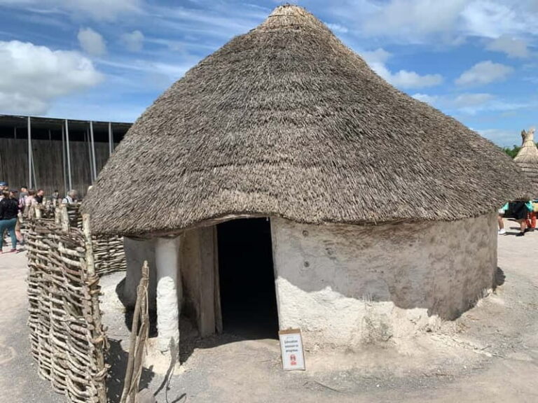 Private Stonehenge Tour from London with Optional Guide - What to Expect During Your Visit