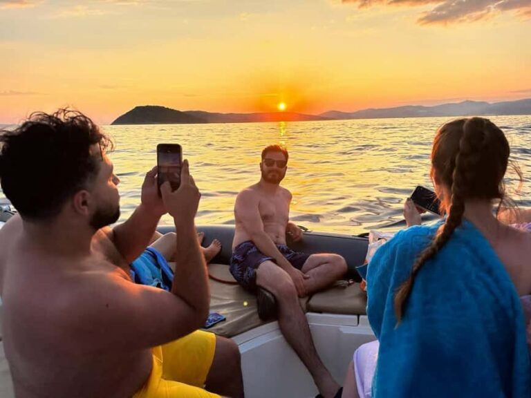 Private Sunset Boat Tour with Music and Wine - Why the Sunset Experience Matters