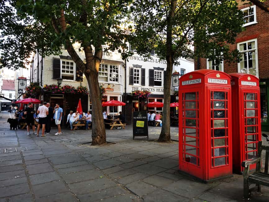 Private Ted Lasso Filming Locations Tour - What to Expect from the Tour Experience