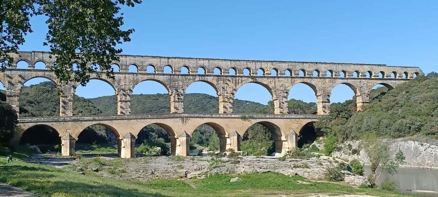 Private Tour Nimes, Orange, Pont du Gard - Visiting the Orange Roman Amphitheater