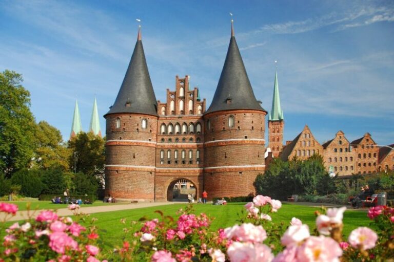 Private Tour of the Holstentor Museum and Historic Lubeck - What Travelers Are Saying