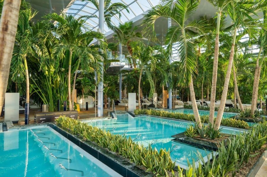 PRIVATE TOUR to Therme Bucuresti  Entrance Ticket included - Entry to Europe’s Largest Indoor Wellness Center