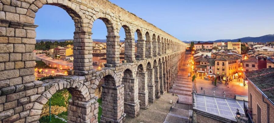 Private tour with driver from Madrid through Avila and Segovia with entrance tickets - FAQs