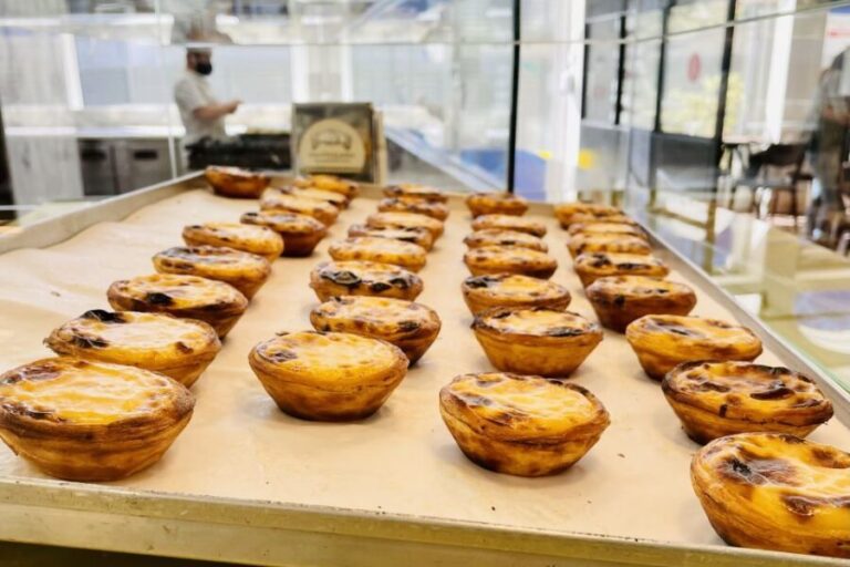 Private Walking Tour in Porto incl. Livraria Lello ticket - What Makes This Tour Valuable?