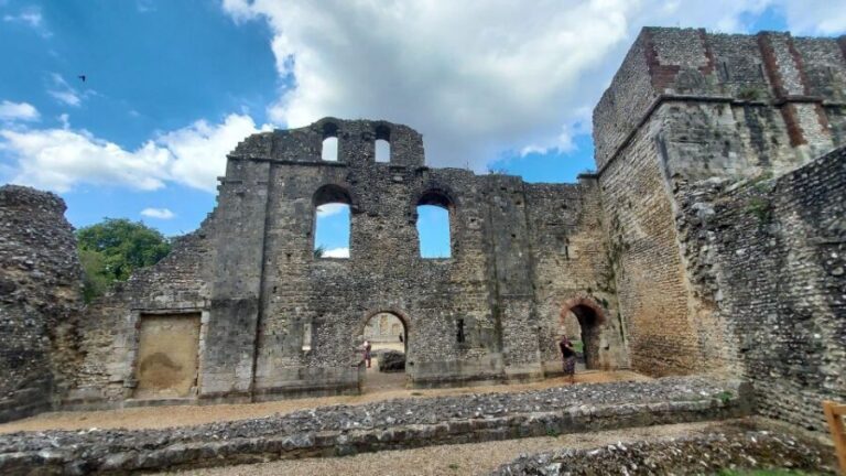 Private Winchester Walking Tour - What You Can Expect from the Tour