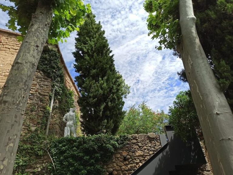 Púbol: Gala-Dalí Castle Entry ticket - FAQ