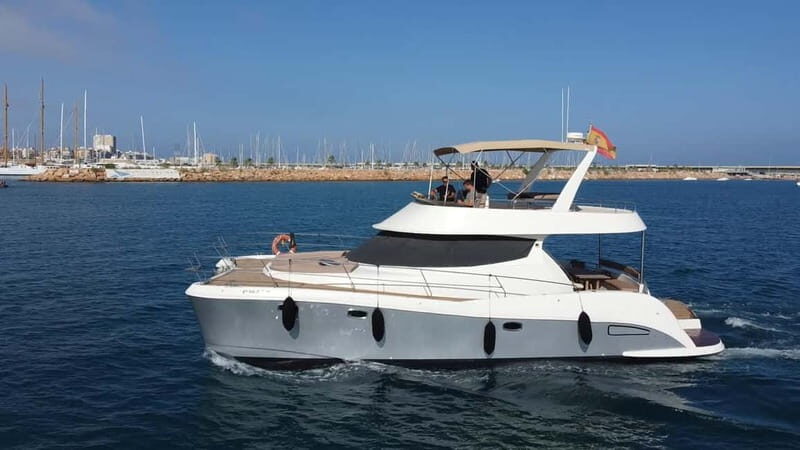 Puerto del Carmen: 2h Private Sunset Catamaran Tour w/Drinks - Comfort, Value, and the Experience