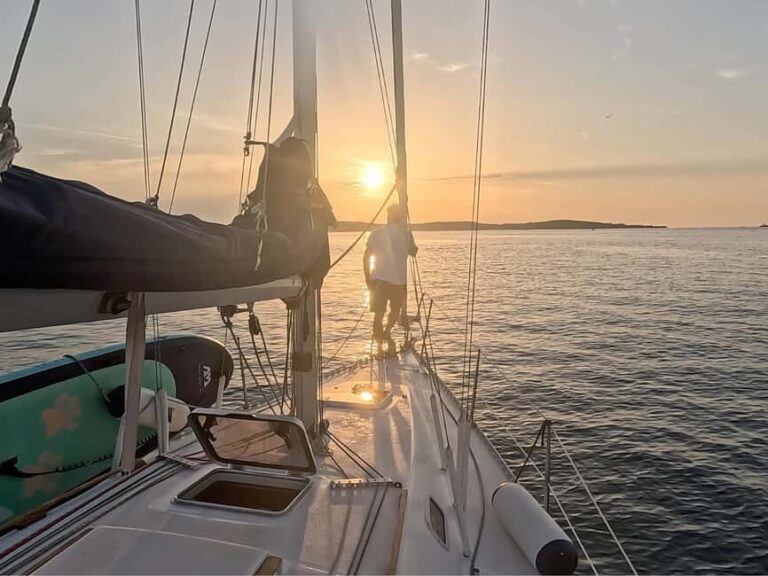 Pula Private Sunset Cruise: Dolphins, Wine & 3 Golden Hours - Authentic Guest Perspectives