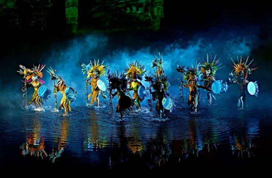 Puy du Fou España "El Sueño de Toledo" Night Show - Who Is This Show Perfect For?