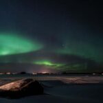 Pyhätunturi: Northern Lights Hunting Tour with Hot Drinks - Transportation and Group Size