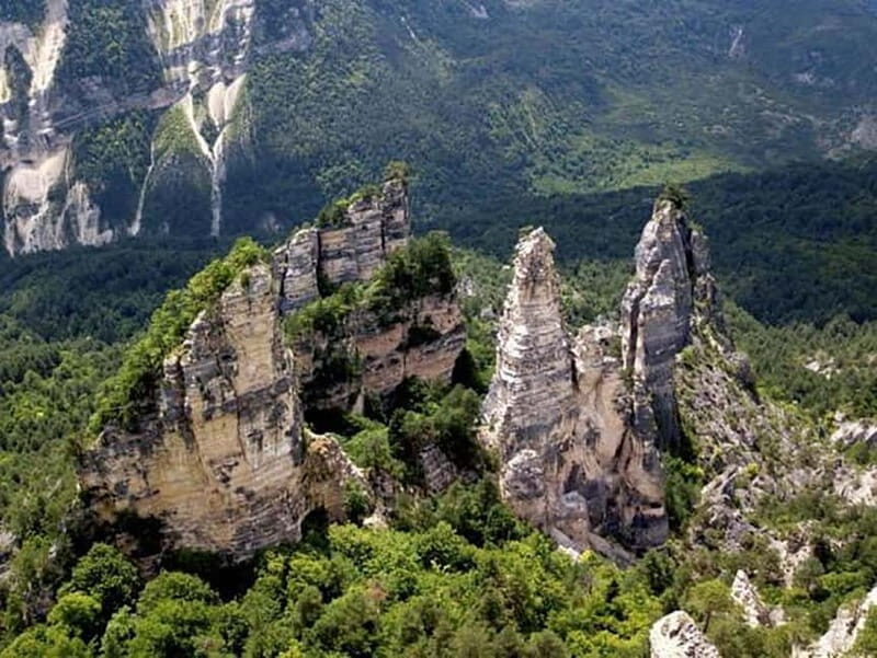 Racha-Lechkhumi Mountain tour from Kutaisi - Who is This Tour Best Suited For?