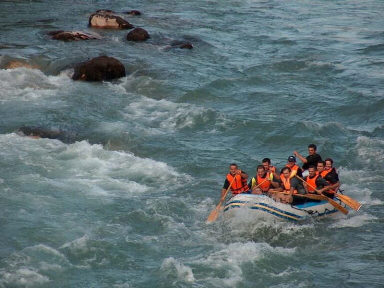 RAFTING Experience the adrenaline rush! - What’s Included and What to Keep in Mind