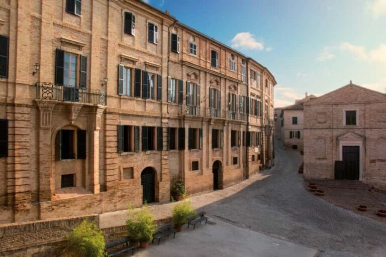 Recanati: Leopardi's Library and Private Rooms Tour - The Details of the Tour: What to Expect