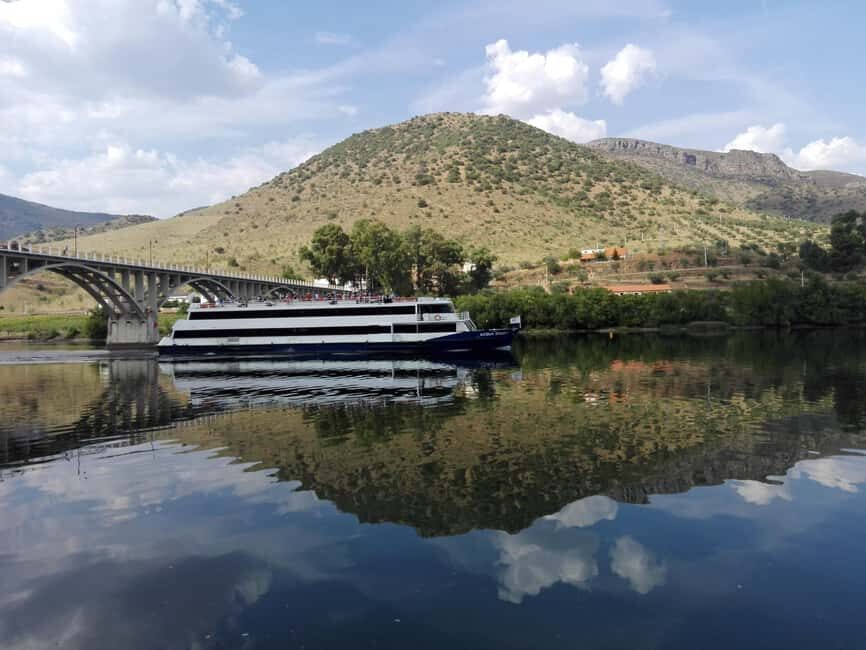 Régua/Barca D'Alva/Régua - What Makes This Experience Stand Out?