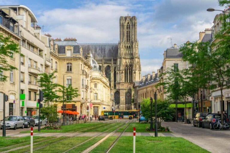 Reims: 2-hour Best Intro Walking Tour with a Local - What’s Included and What Not