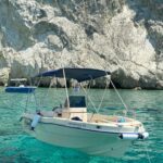 Rent your own boat with no license required - The Experience of Being Your Own Captain